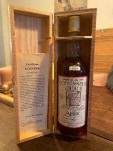 Connoisseurs Choice Glenesk 1982 Distilled 1995 Bottled Connoisseurs Choice Glenesk 1982 Distilled 1995 Bottled