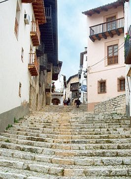 Peñarroya de Tastavins, un pueblecito de la comarca del Matarraña, en Teruel